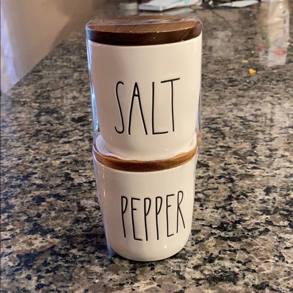 Rae Dunn Other - RAE DUNN STACKABLE SALT&PEPPER